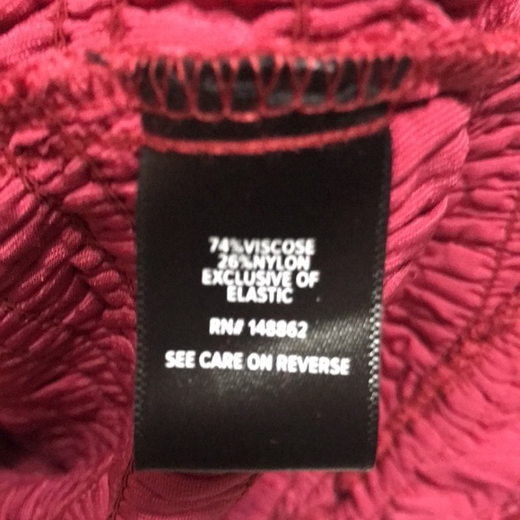 Torrid Velvet Smocked Blouson Crop Top Sz 1X - Picture 7 of 8